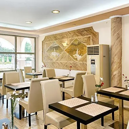 Otel Jupiter 3*