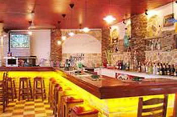 Hotel Karras Grande