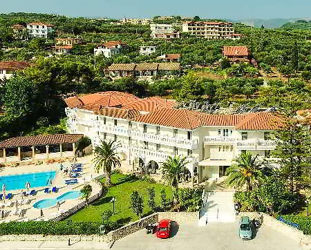 Hotel Karras Grande